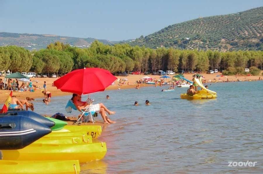 Camping Valdearenas Iznájar エクステリア 写真