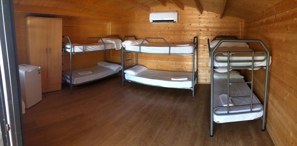Camping Valdearenas Iznájar エクステリア 写真