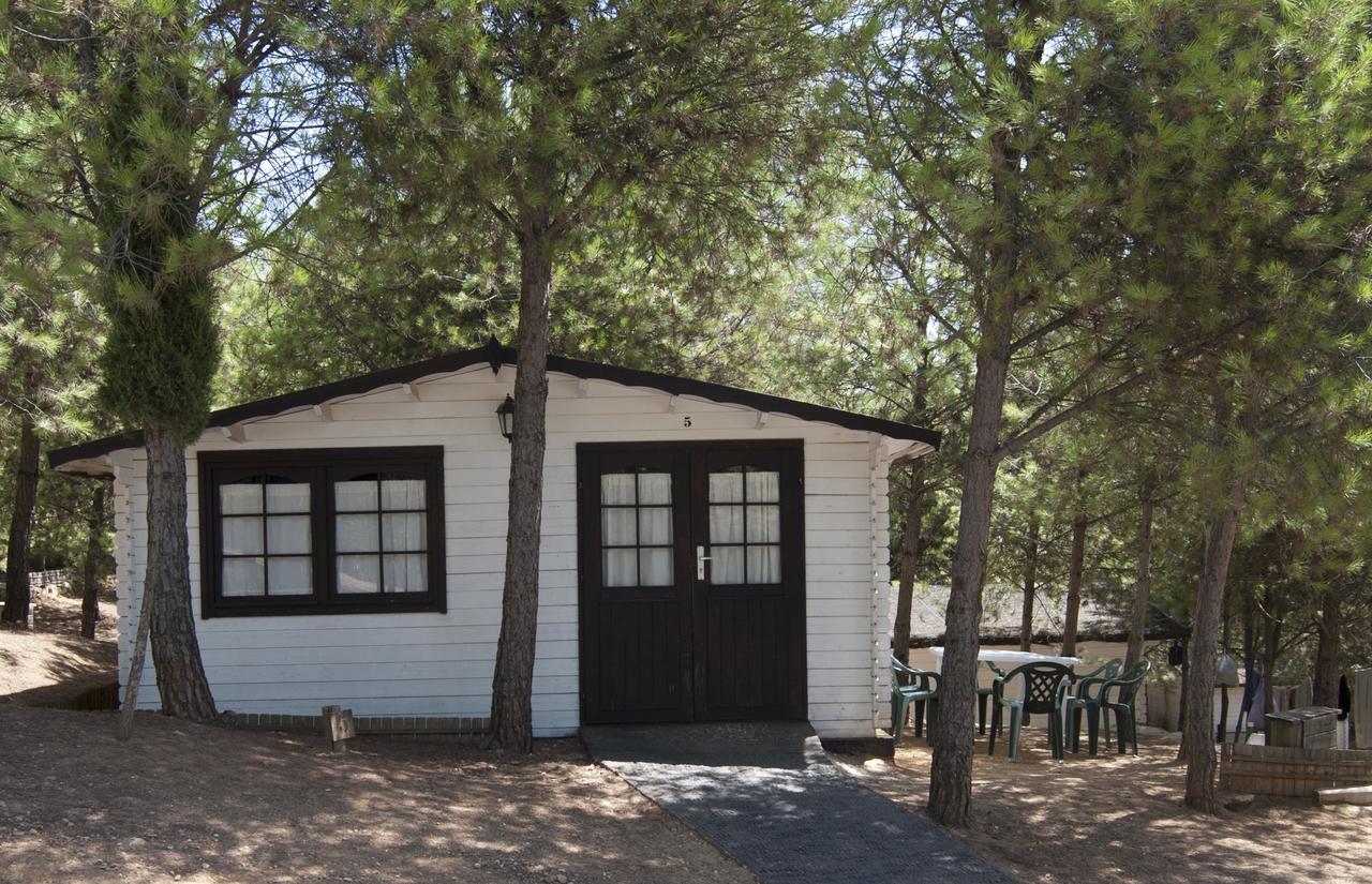 Camping Valdearenas Iznájar エクステリア 写真
